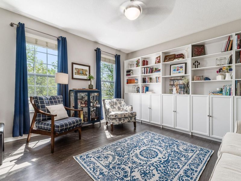 608 Exeter Street , Pickerington, OH 43147 Photo 2