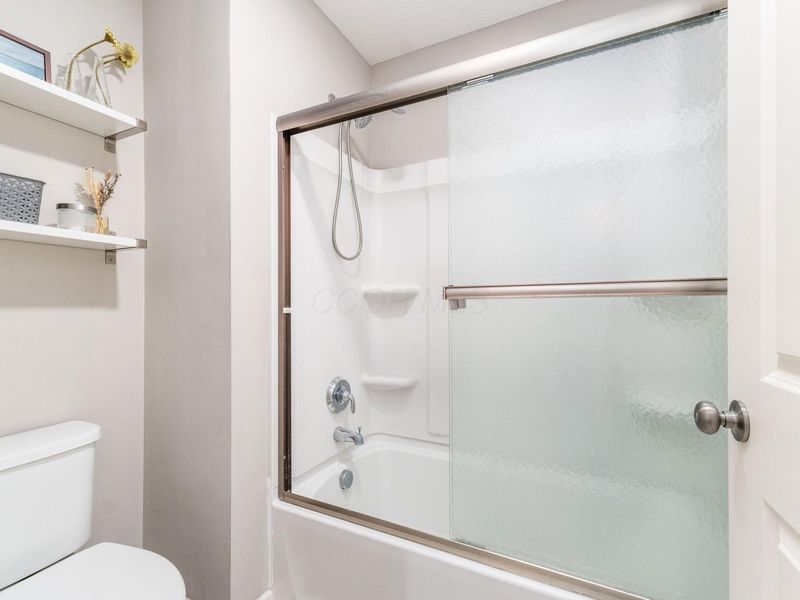 608 Exeter Street , Pickerington, OH 43147 Photo 37