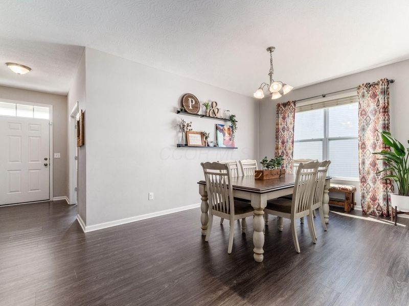 608 Exeter Street , Pickerington, OH 43147 Photo 8