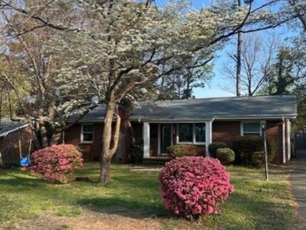 4409 Ivanhoe Place, Charlotte, NC 28205