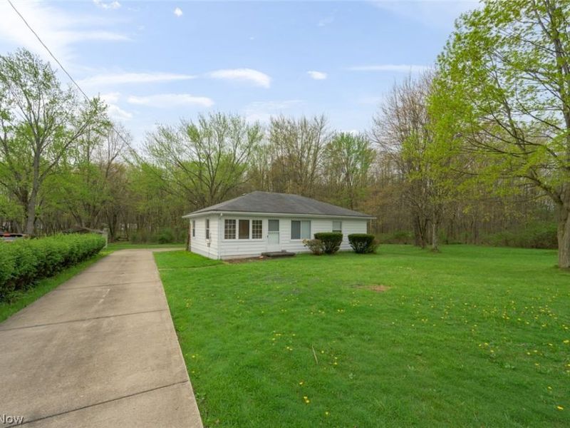 1603 Grandview Road , Lake Milton, OH 44429 Photo 2