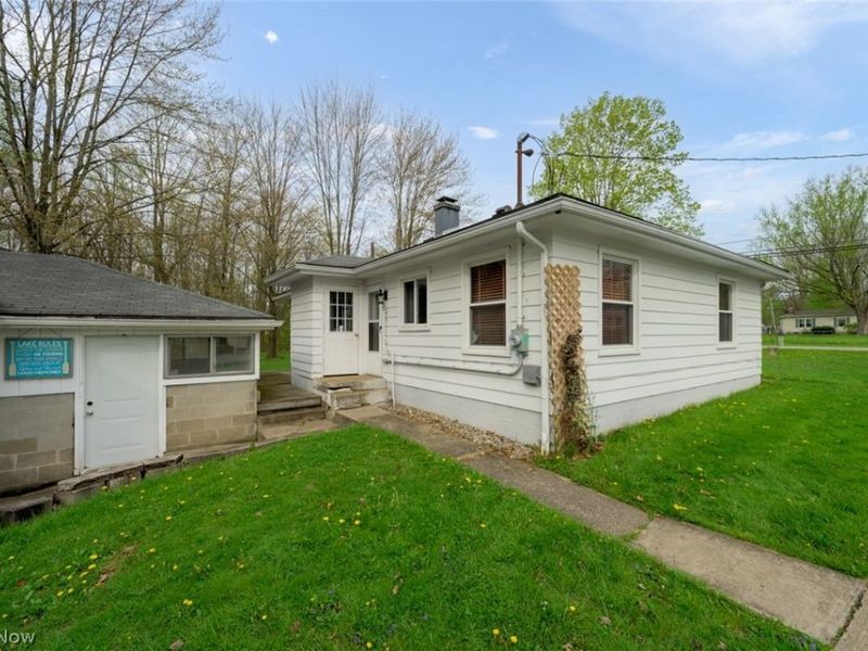 1603 Grandview Road , Lake Milton, OH 44429 Photo 5