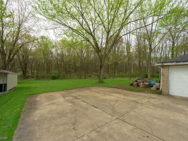 1603 Grandview Road , Lake Milton, OH 44429 Photo 6