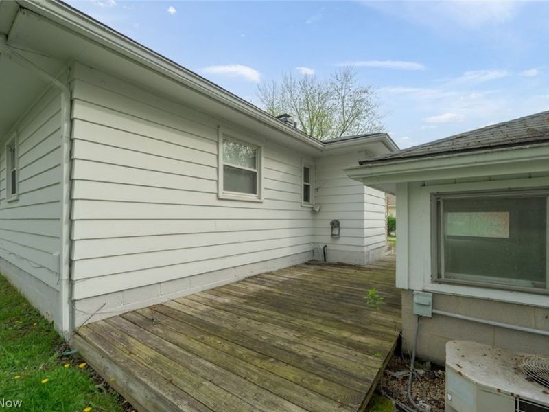 1603 Grandview Road , Lake Milton, OH 44429 Photo 9