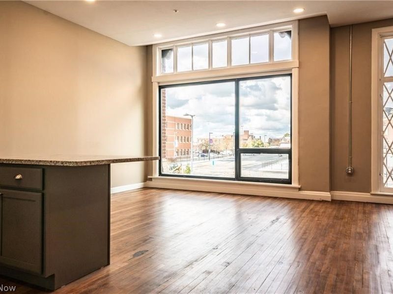 3800 Euclid Avenue , Unit 109, Cleveland, OH 44115 Photo 9