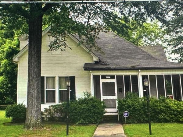 519 E 15th , Pine Bluff, AR 71601