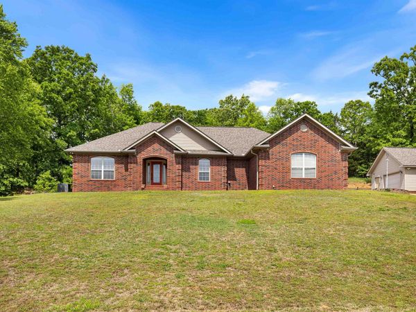 101 West Lake Cove , Beebe, AR 72012