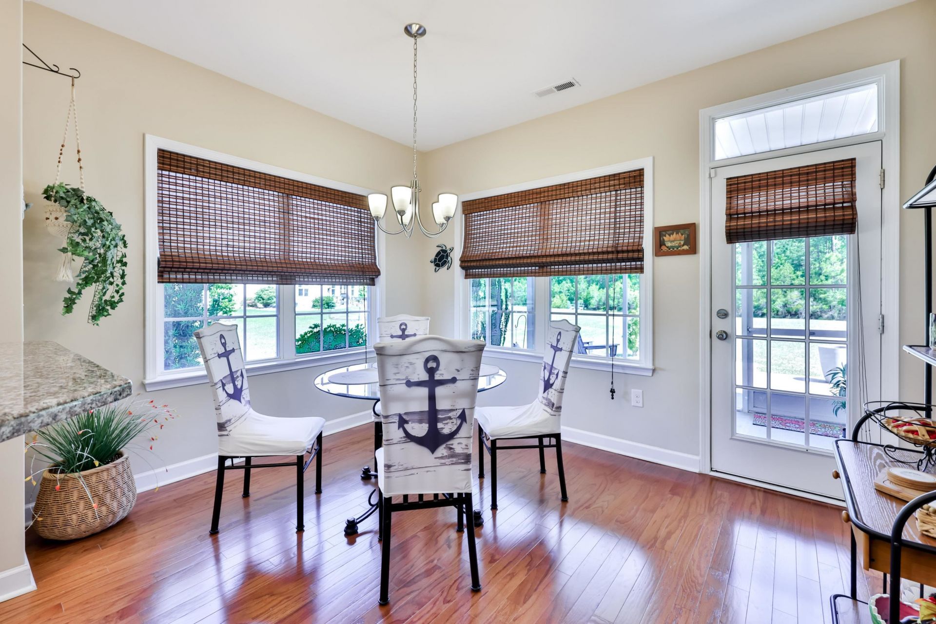 405 Carrick Loop  Photo 15