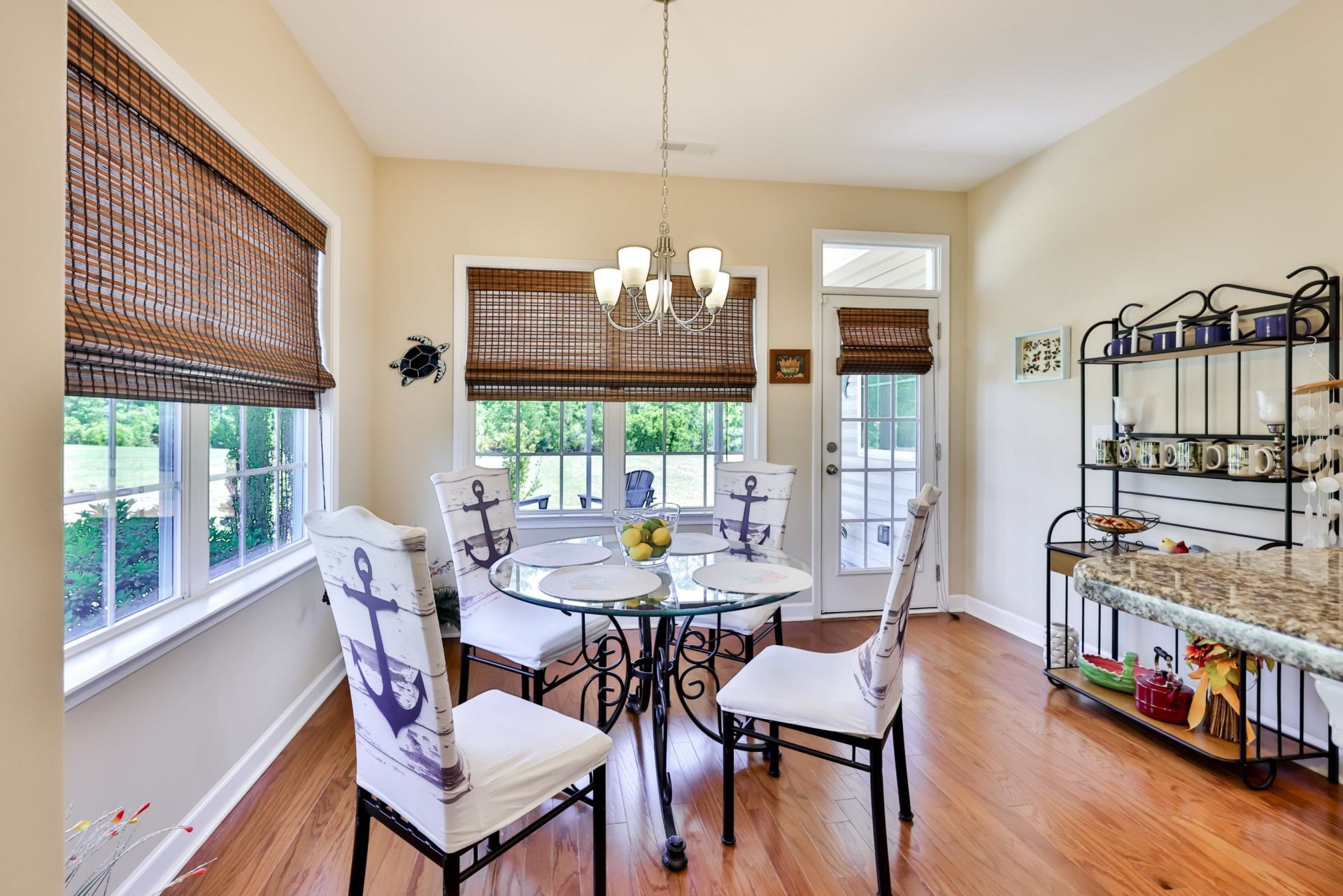 405 Carrick Loop  Photo 16