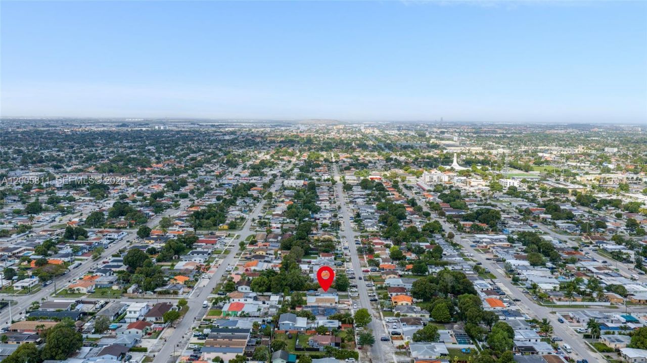 300 E 43rd St , Hialeah, FL 33013 Photo