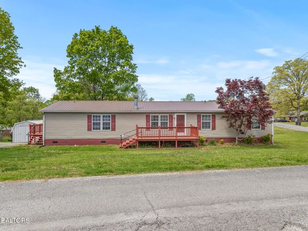 336 Hillcrest Circle, Etowah, TN 37331