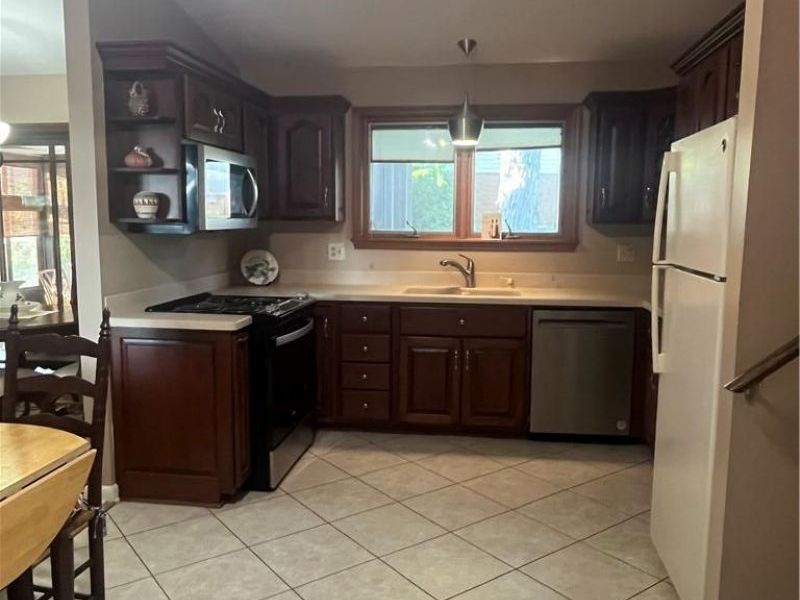 900 Ingersol Drive, Kettering, OH 45429 Photo 11