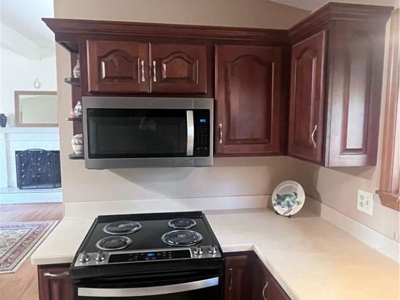 900 Ingersol Drive, Kettering, OH 45429 Photo 9