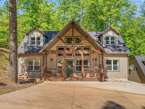 101 Willow Oak Lane Lane, Branson, MO 65616