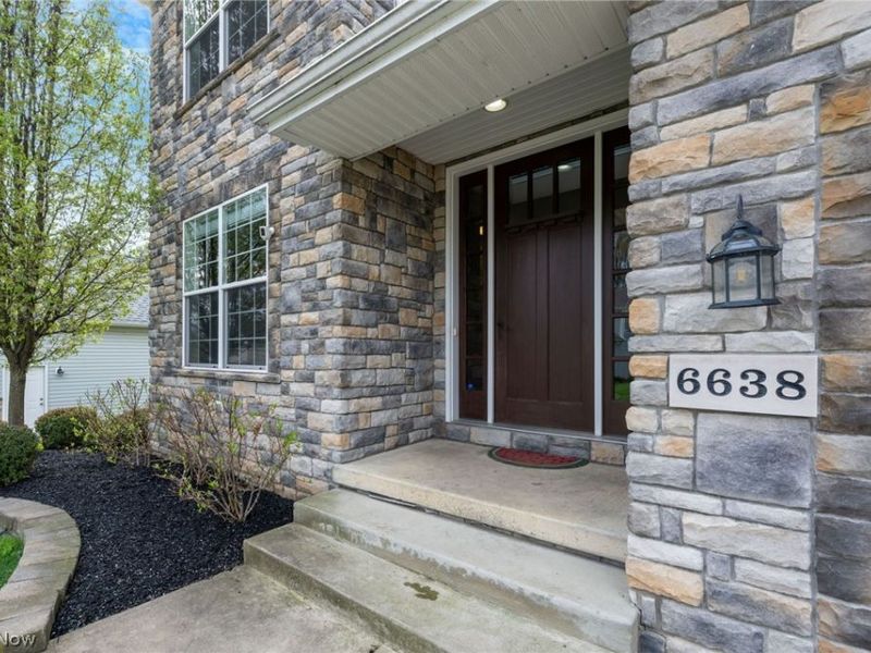 6638 Hidden Woods Trail, Mayfield, OH 44143 Photo 11