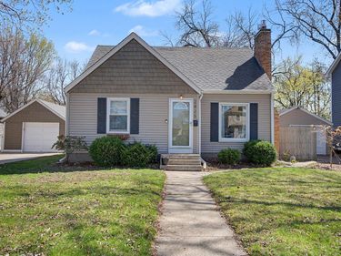 2825 Pennsylvania Avenue S, Saint Louis Park, MN 55426