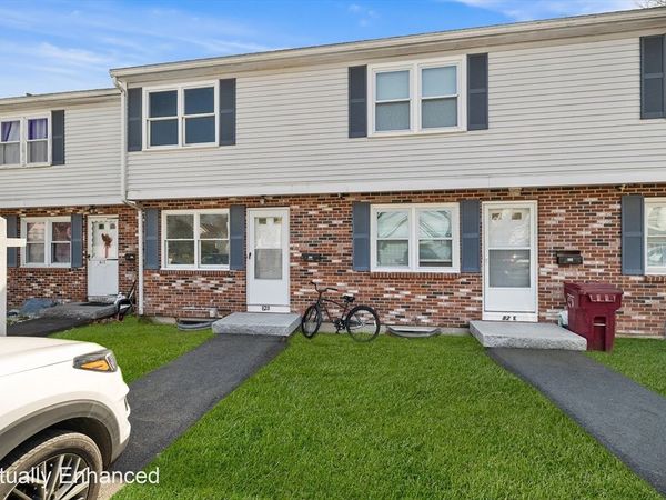 82 Waldo St, Unit D, Lowell, MA 01852