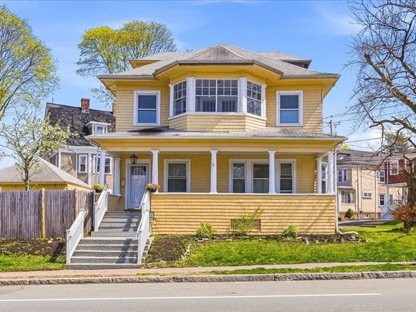 82 Blue Hill Ave, Milton, MA 02186