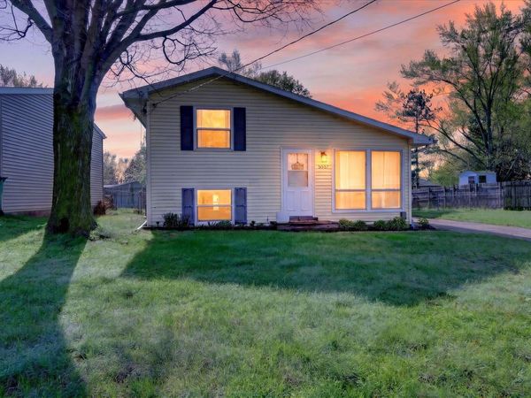 5837 Stratford Drive, Portage, MI 49024