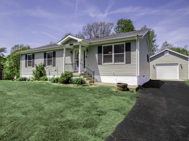 1035 Gregory Lane, Lawrenceburg, KY 40342