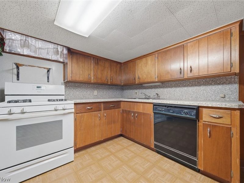 1814 Demington Avenue NW, Canton, OH 44708 Photo 28