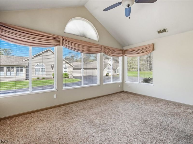 202 Timberline Drive , Columbiana, OH 44408 Photo 14