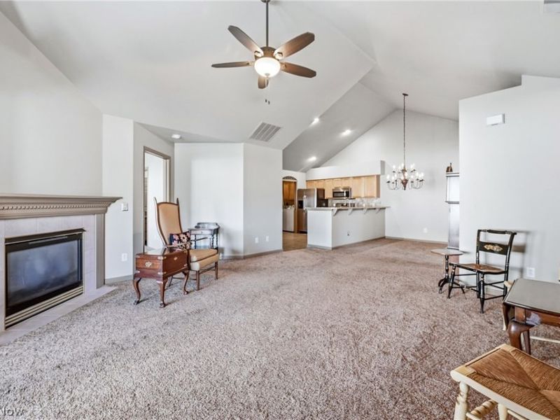 202 Timberline Drive , Columbiana, OH 44408 Photo 6