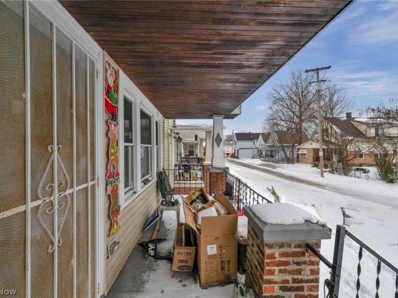 3056 W 104th Street , Cleveland, OH 44111 Photo 8