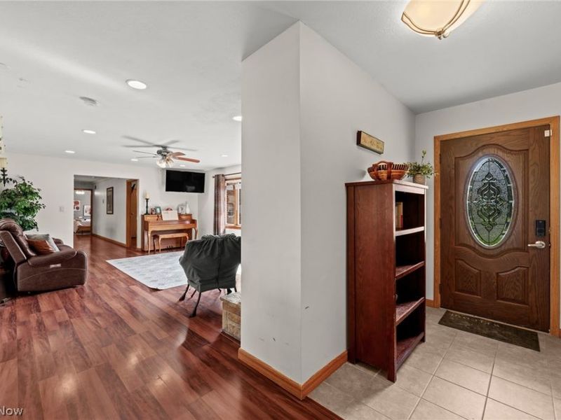 327 S Miller Road , Akron, OH 44333 Photo 16