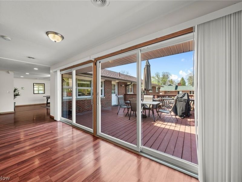 327 S Miller Road , Akron, OH 44333 Photo 39