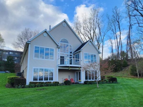 29 Canal Road, Clifton Park, NY 12065