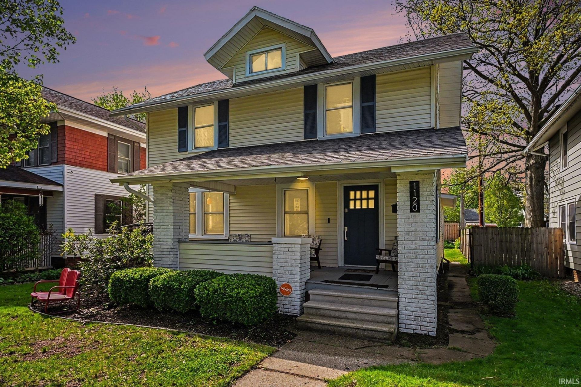 1120 E Ewing Avenue Avenue, South Bend, IN 46613 Main Photo