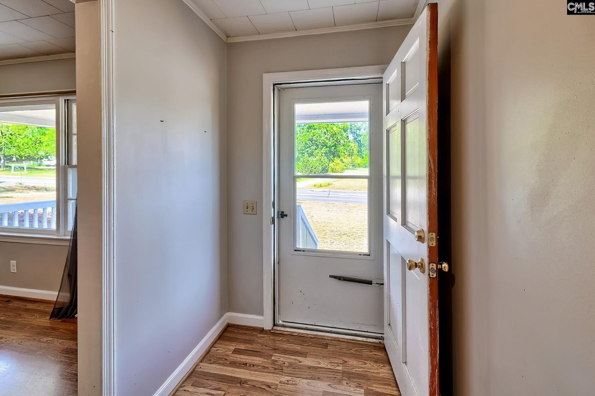 331 Holloway Street  Photo 18