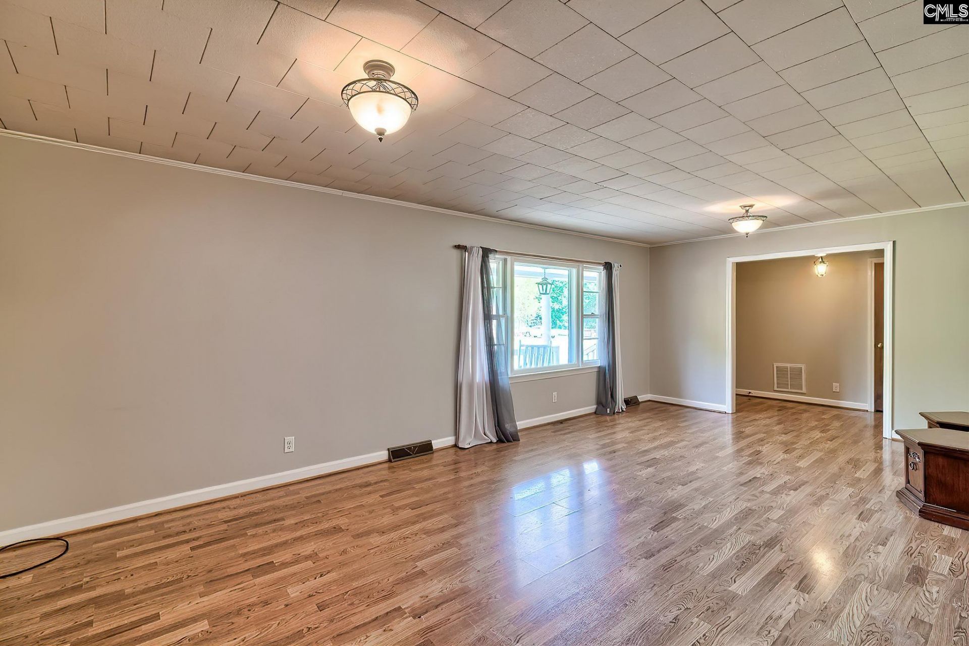 331 Holloway Street  Photo 23