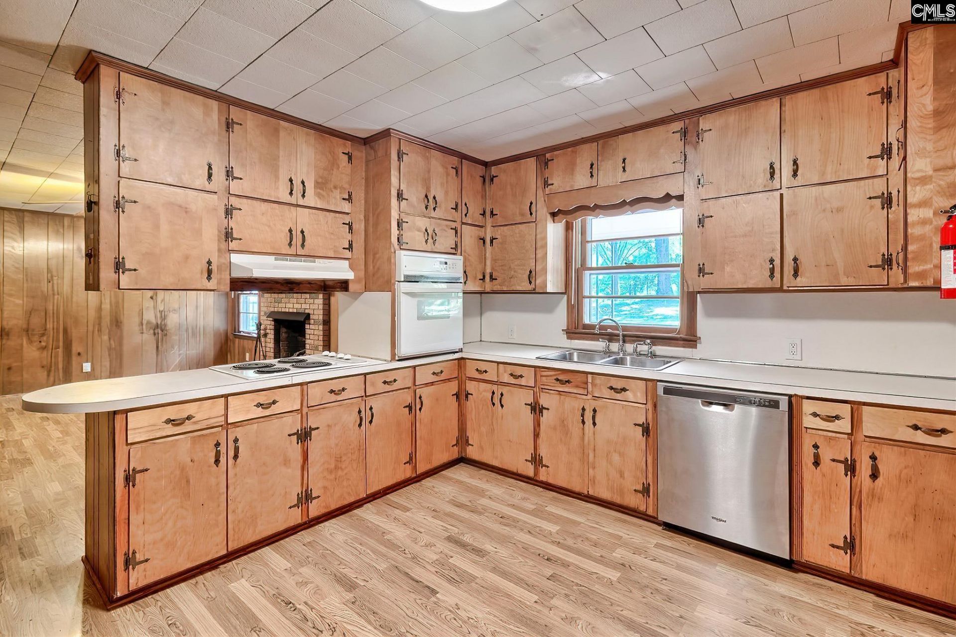 331 Holloway Street  Photo 25