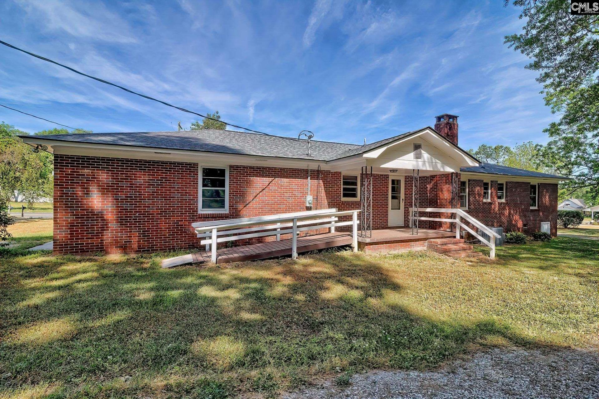 331 Holloway Street  Photo 8