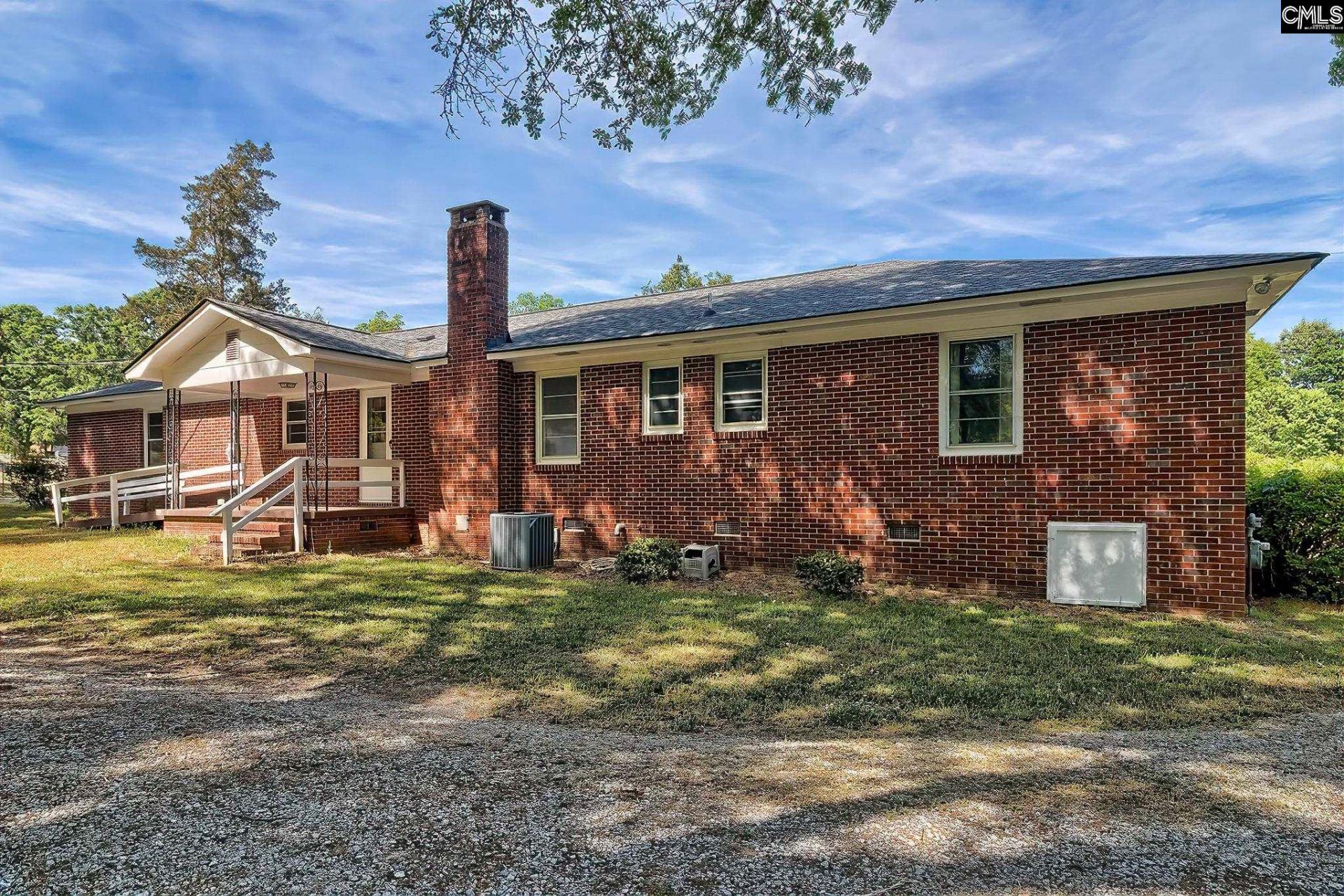 331 Holloway Street  Photo 9