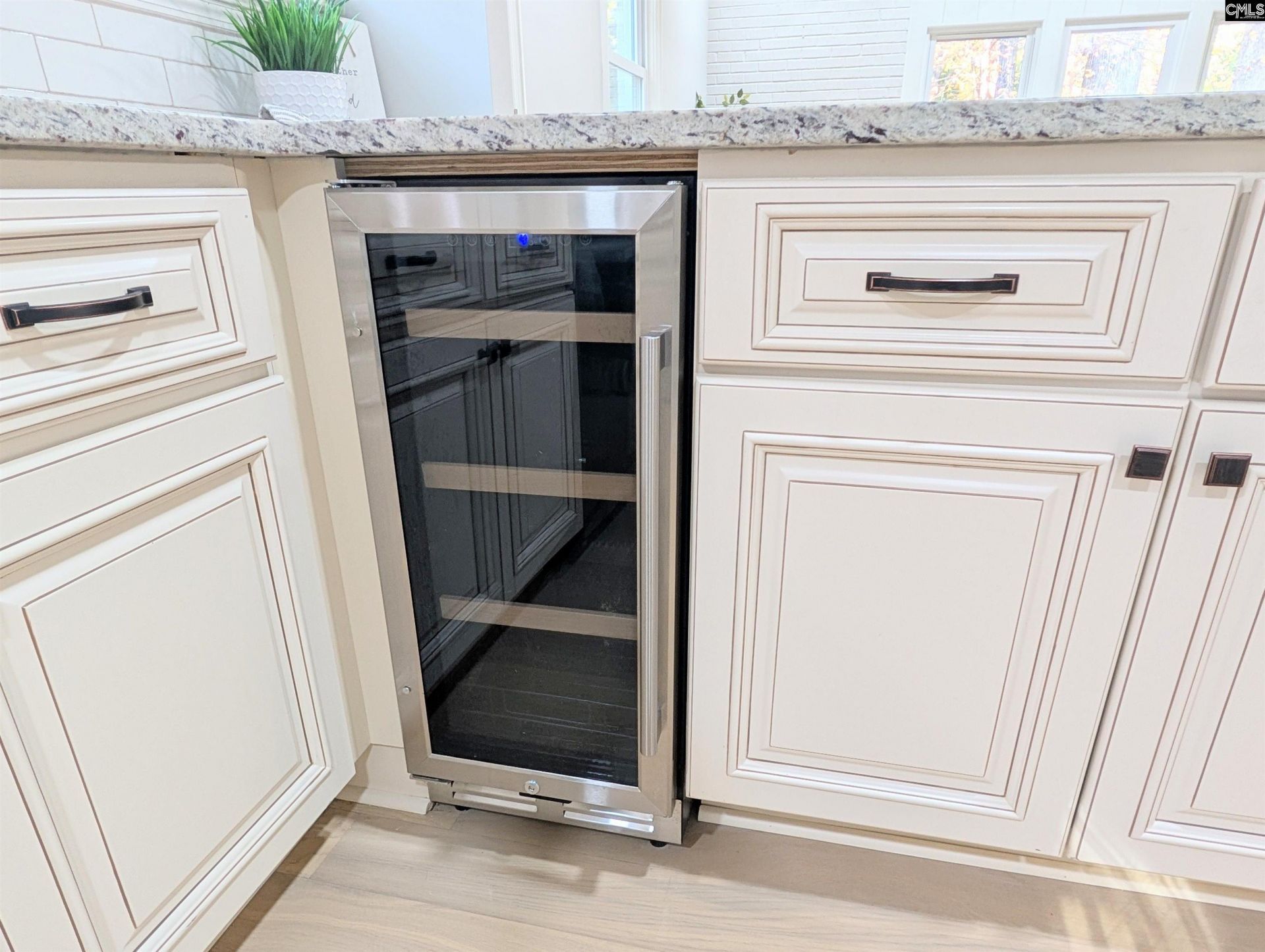 1337 Sunnyside Drive  Photo 10