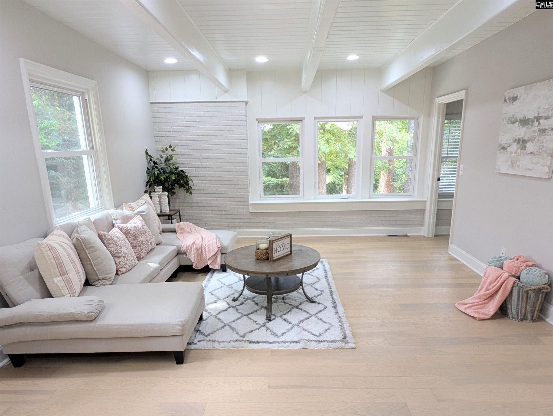 1337 Sunnyside Drive  Photo 13