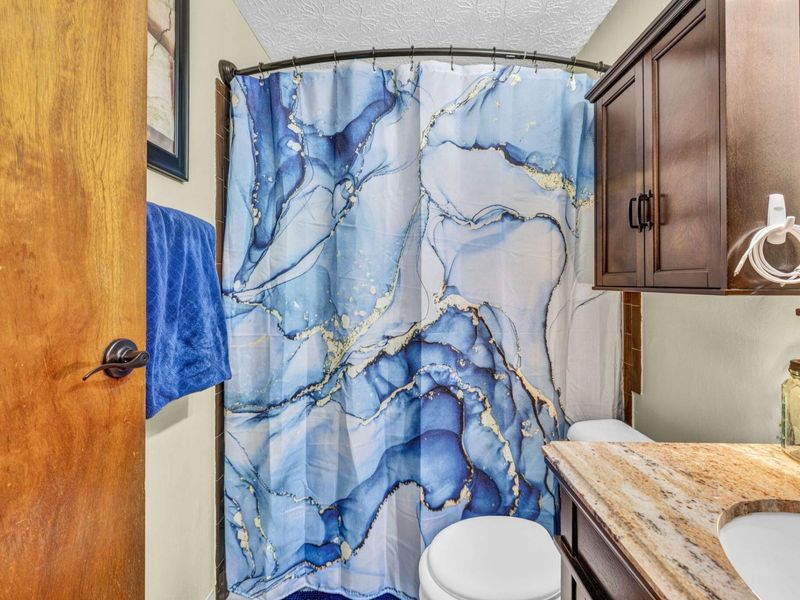 717 Cherry Hollow Road, Unit B, Columbus, OH 43228 Photo 17