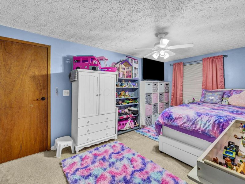 717 Cherry Hollow Road, Unit B, Columbus, OH 43228 Photo 20