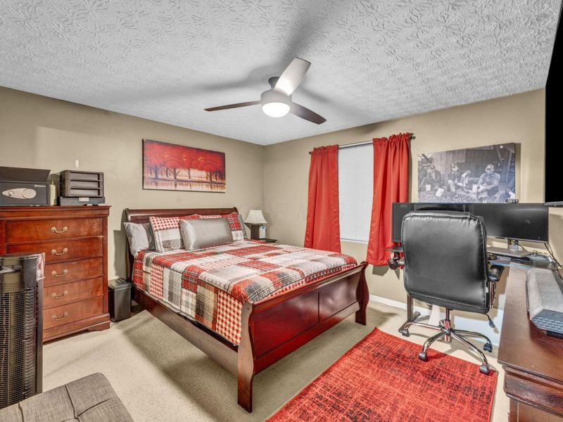 717 Cherry Hollow Road, Unit B, Columbus, OH 43228 Photo 22