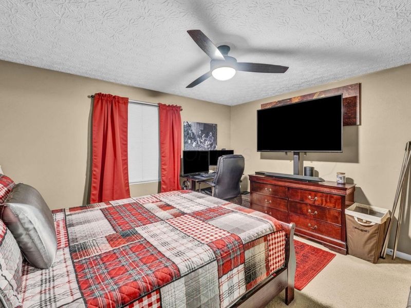 717 Cherry Hollow Road, Unit B, Columbus, OH 43228 Photo 23