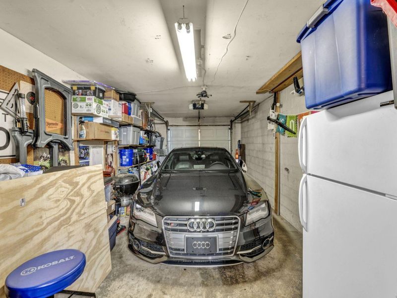 717 Cherry Hollow Road, Unit B, Columbus, OH 43228 Photo 25