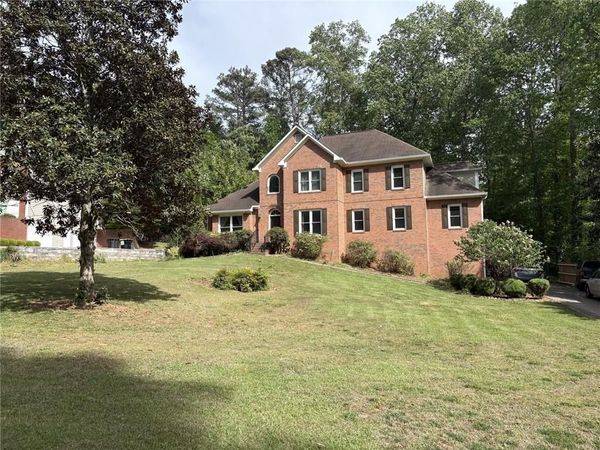 1703 Dudley Drive , Woodstock, GA 30188