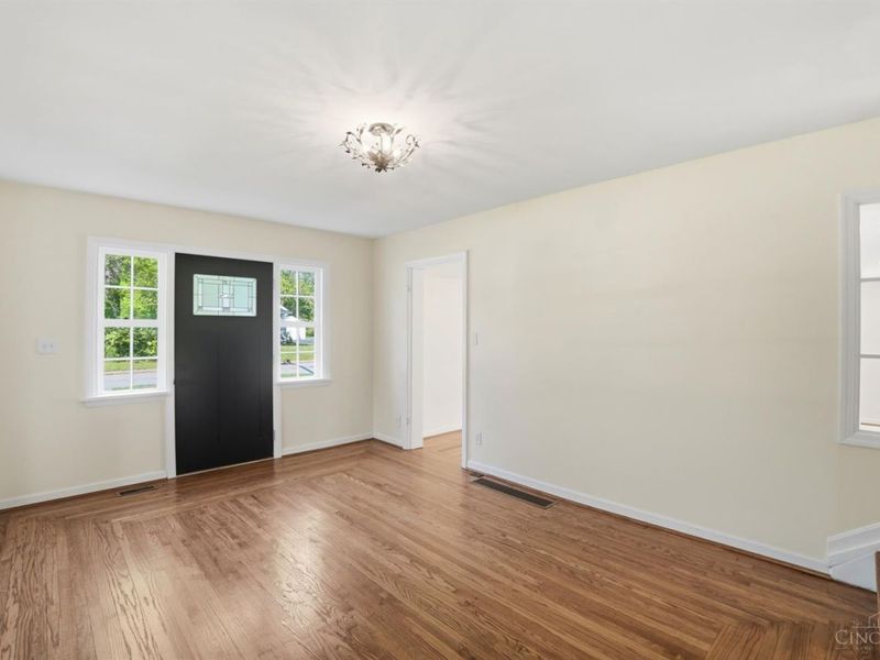 1146 Bruce Avenue, Cincinnati, OH 45230 Photo 5