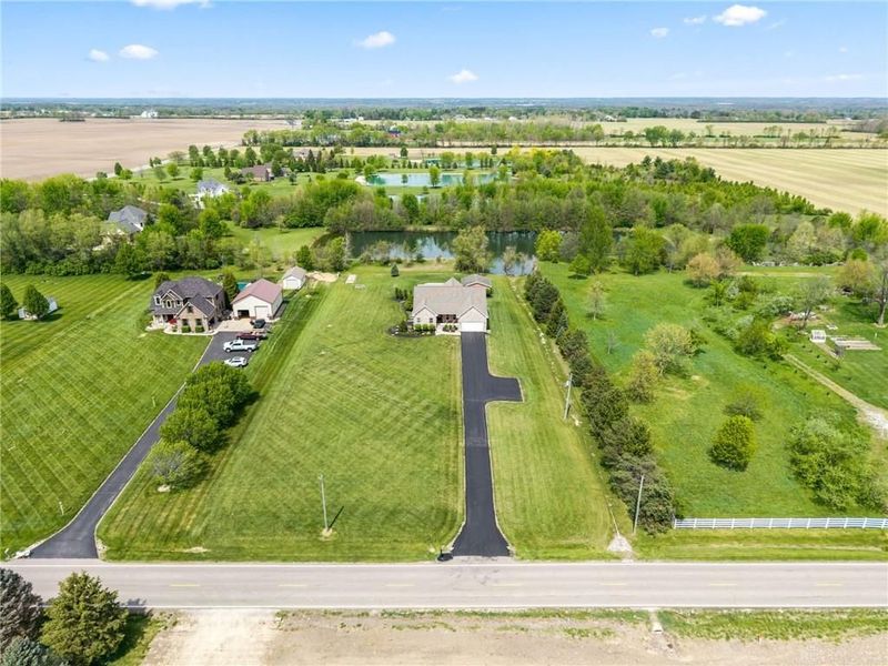 6143 Ross Road, Bethel Township, OH 45344 Photo 3