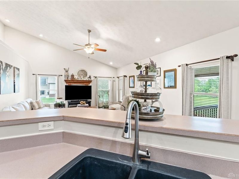 6143 Ross Road, Bethel Township, OH 45344 Photo 32