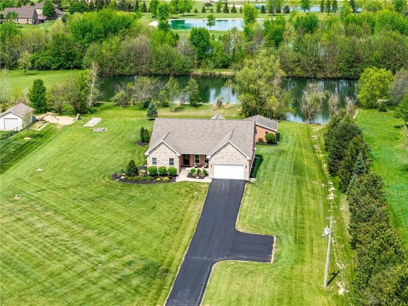 6143 Ross Road, Bethel Township, OH 45344 Photo 4