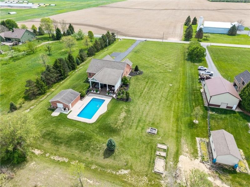 6143 Ross Road, Bethel Township, OH 45344 Photo 7